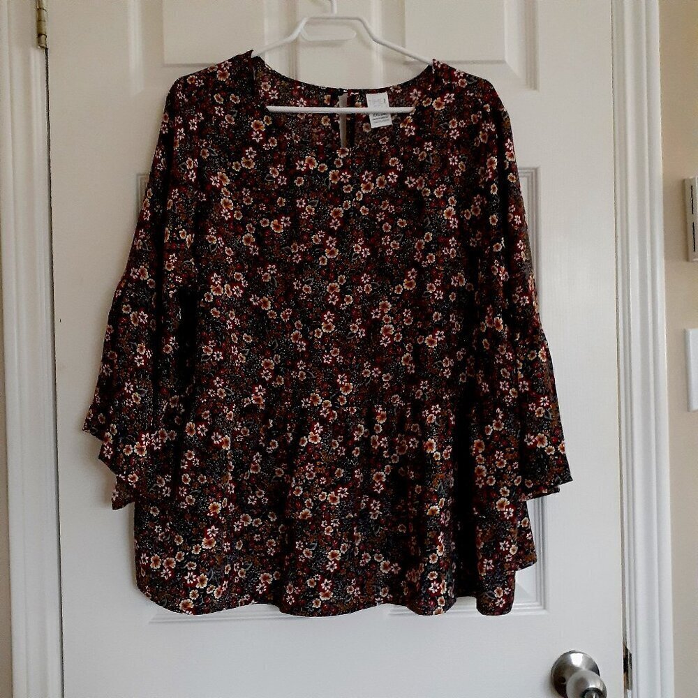 Time and Tru Women's XXL (20) Black Floral Tiered Peplum 3/4 Bell Sleeve Blouse